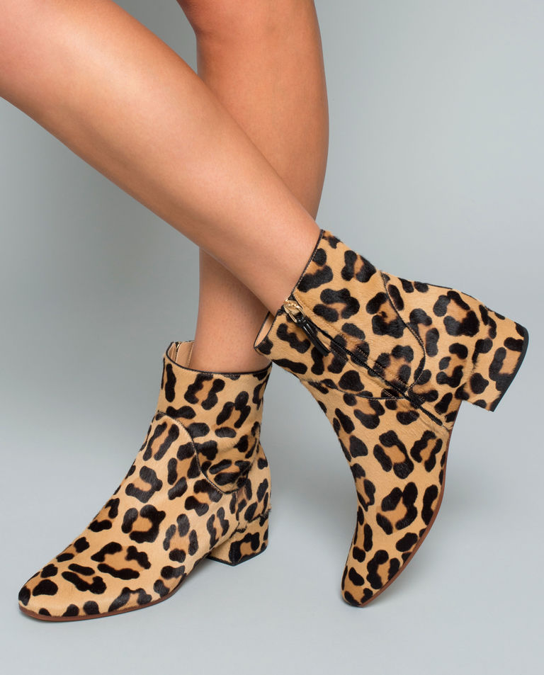 Botki skórzane w panterkę