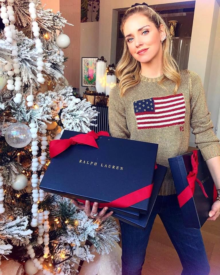 Sweter z metaliczną nicią