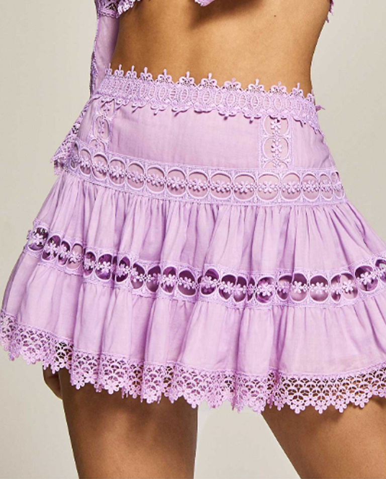 Spódnica z koronką