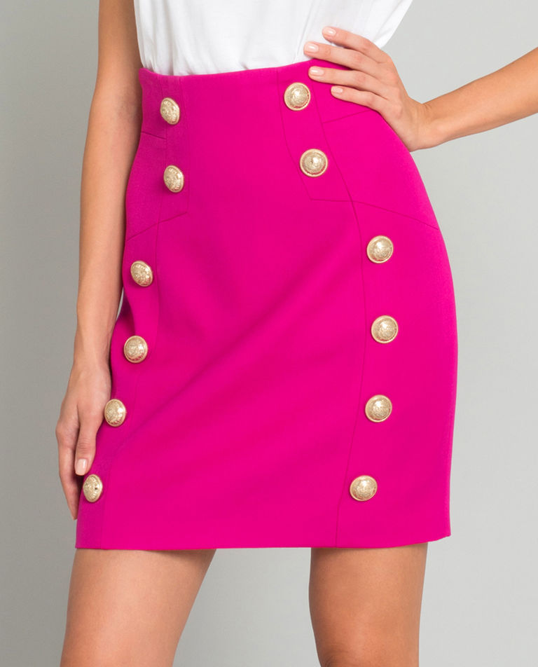 Różowa spódnica z wełny