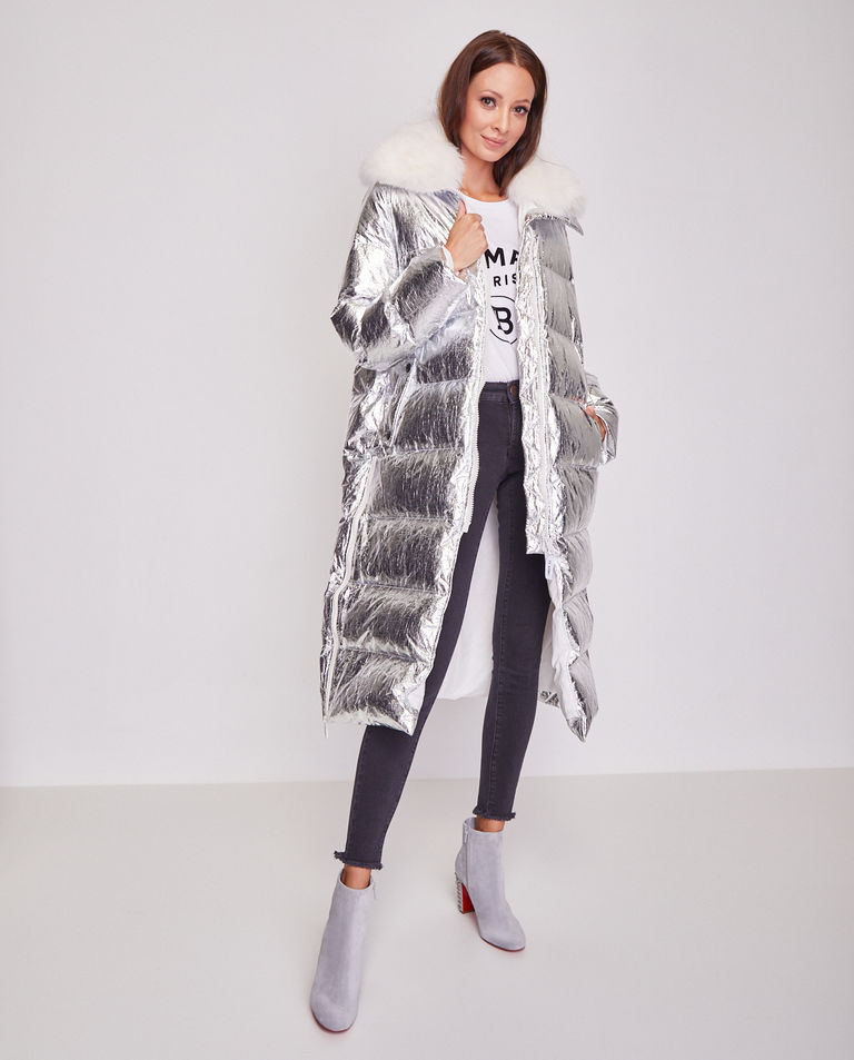 Srebrny płaszcz puchowy