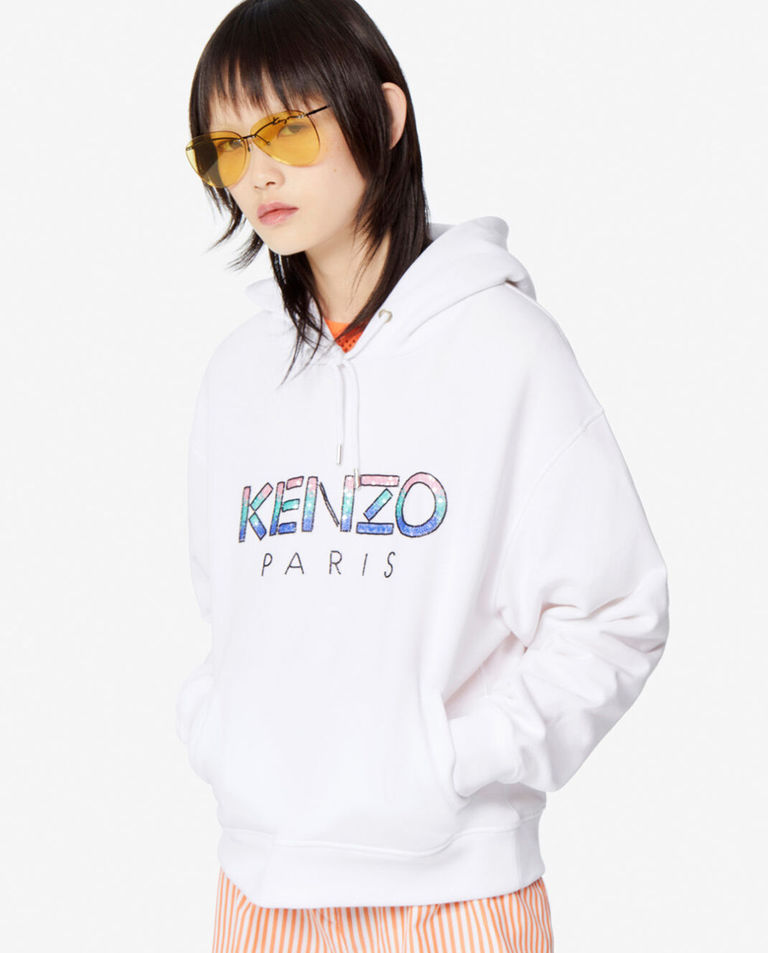 Biała bluza z cekinowym logo