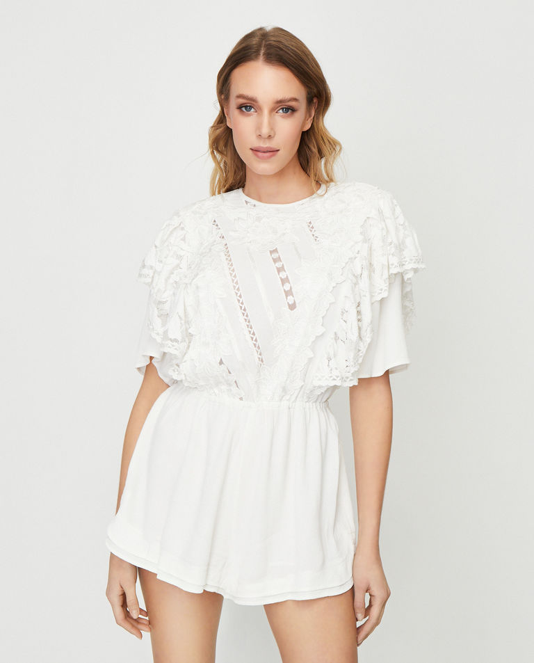 Biały kombinezon z haftem Lagoa