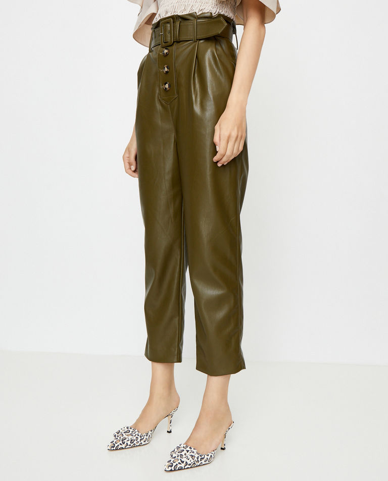 Spodnie z wysokim stanem