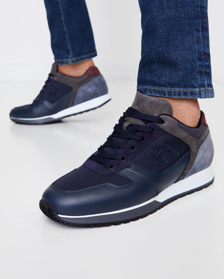 Granatowe sneakersy H321