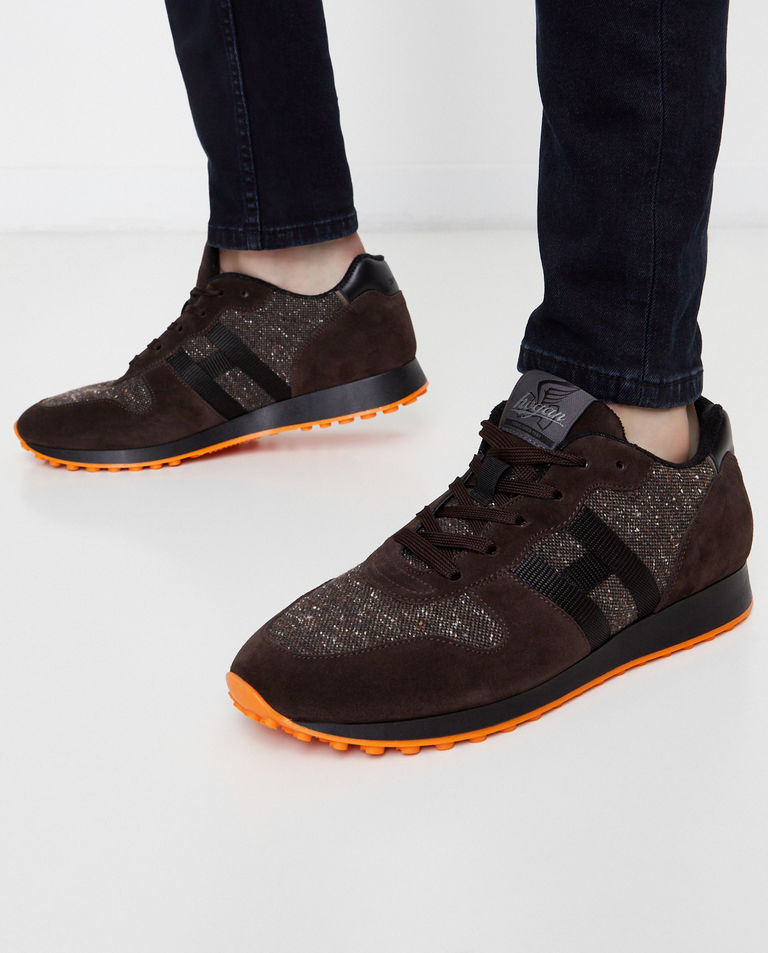 Brązowe sneakersy H383