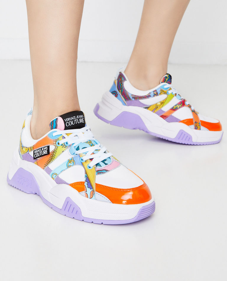 Kolorowe sneakersy na grubej podeszwie