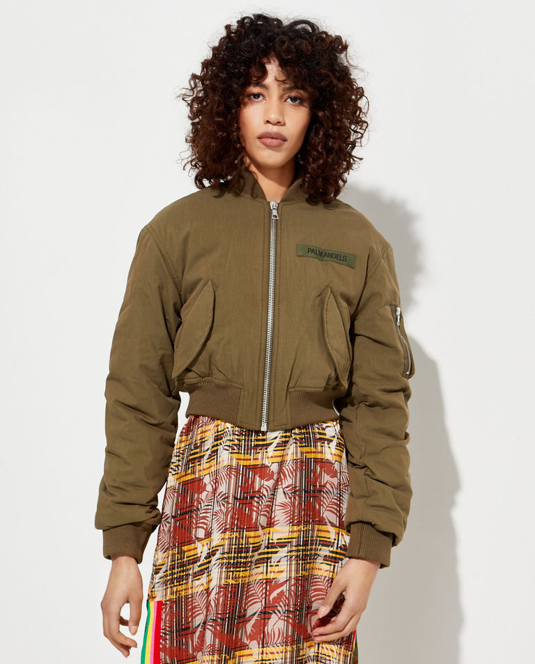 Zielona kurtka typu bomber