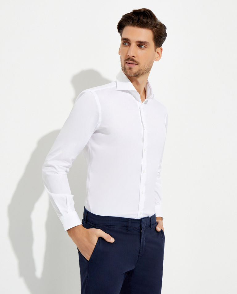 Biała bawełniana koszula