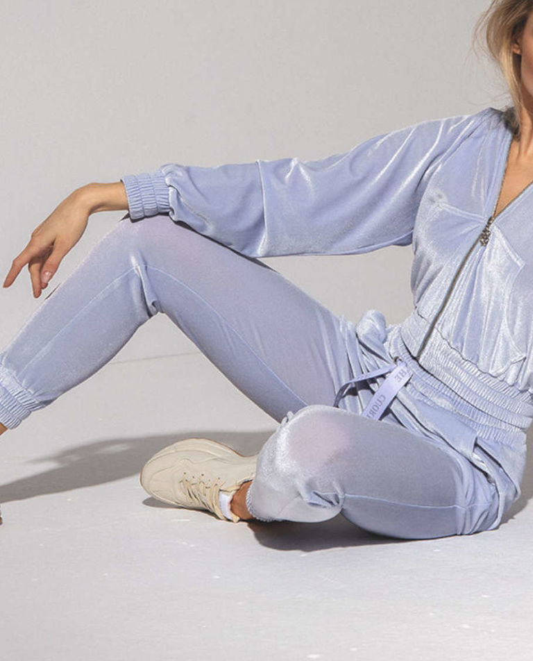 Błękitne spodnie dresowe BABY BLUE NISO