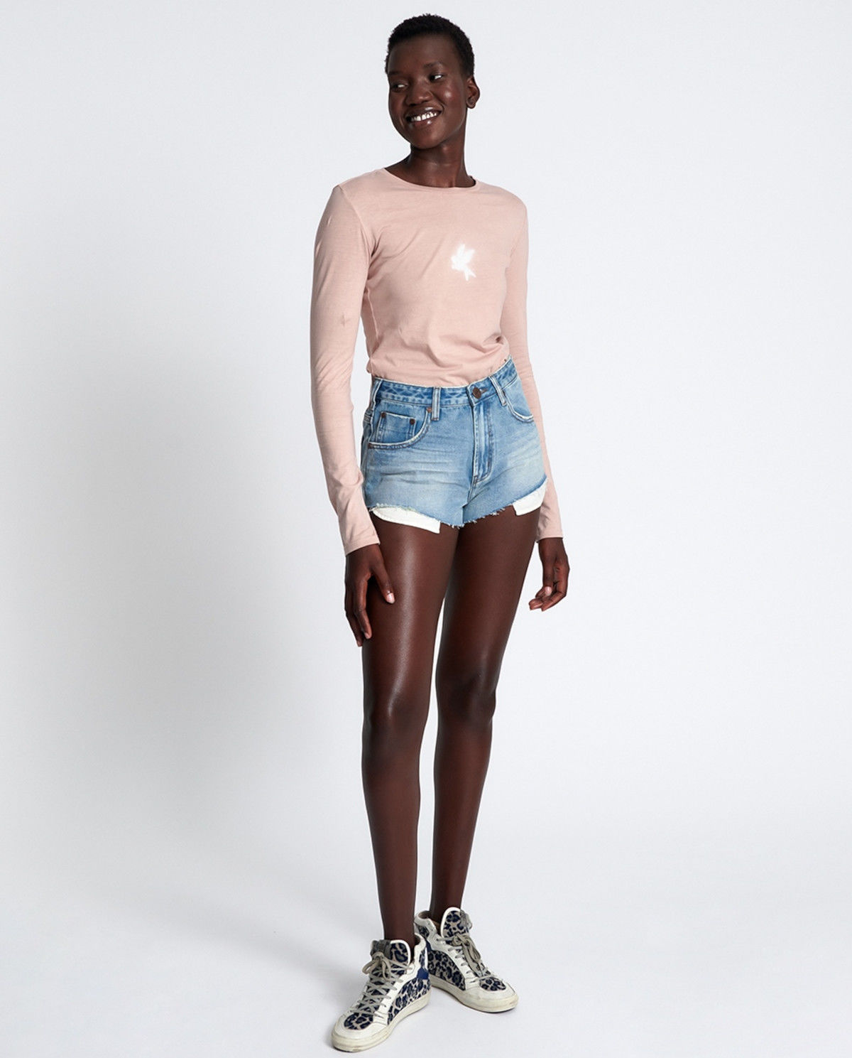 Bladoróżowy bawełniany longsleeve - Image #3