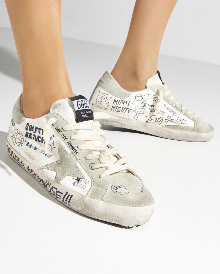 Skórzane sneakersy Superstar z grafiką