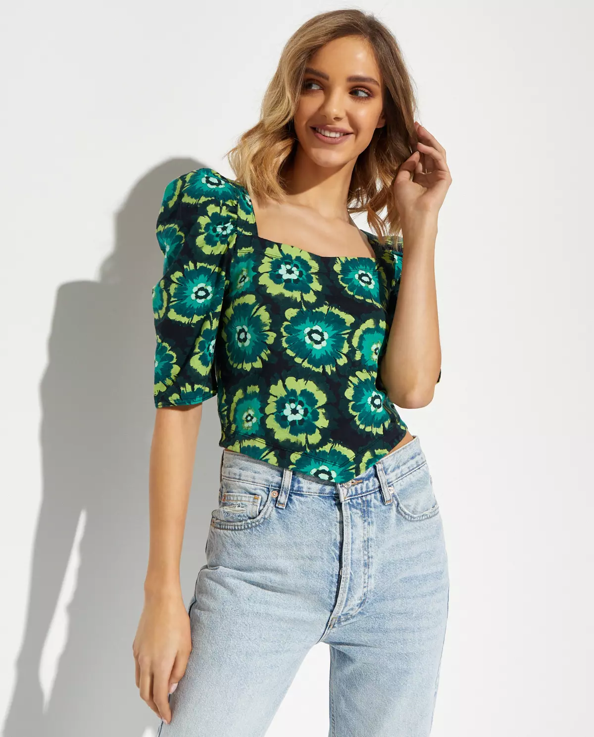 Crop top w kwiatowy print - Image #0