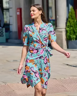 Jedwabna sukienka z falbaną - Image #0