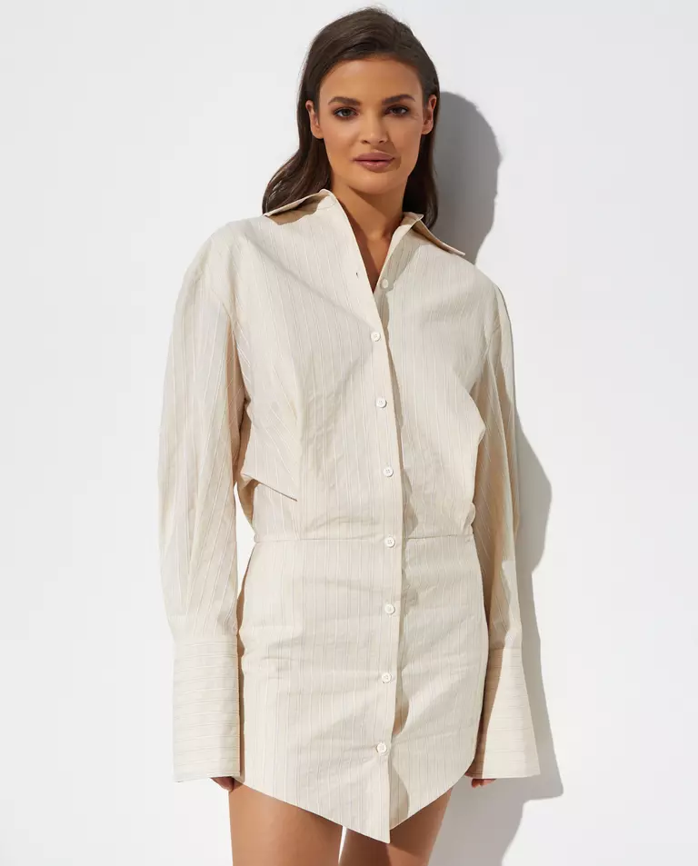 Beżowa koszulowa sukienka mini