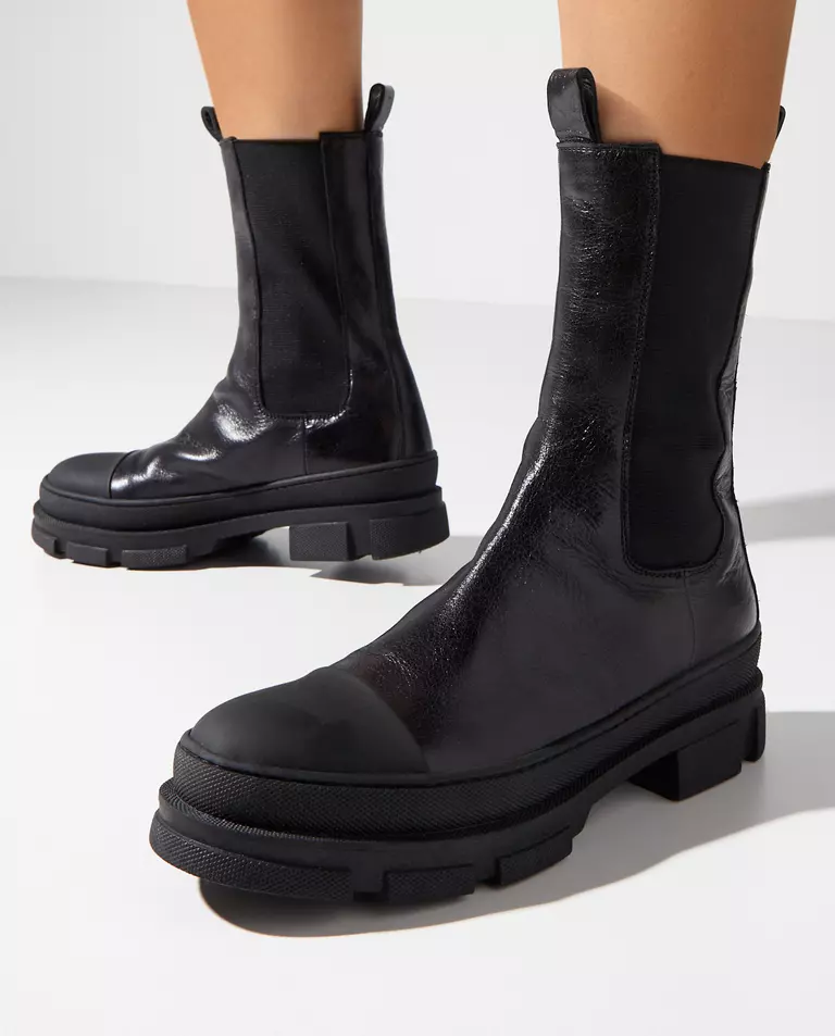 Wysokie skórzane sztyblety