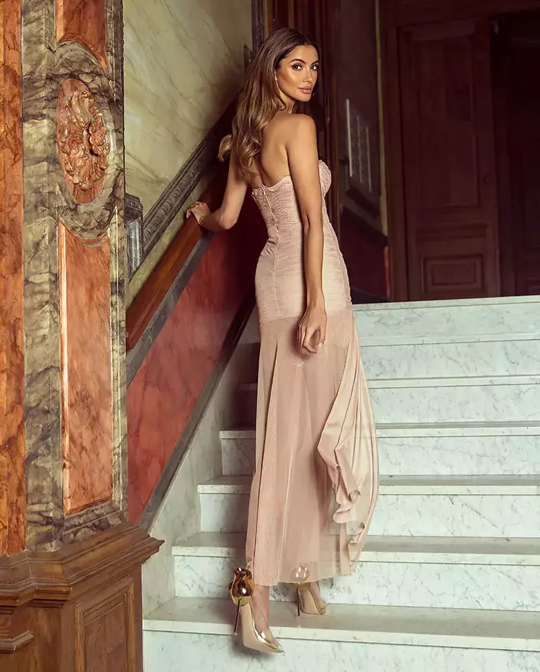 Jasnoróżowa sukienka z koronką Rose - Image #1