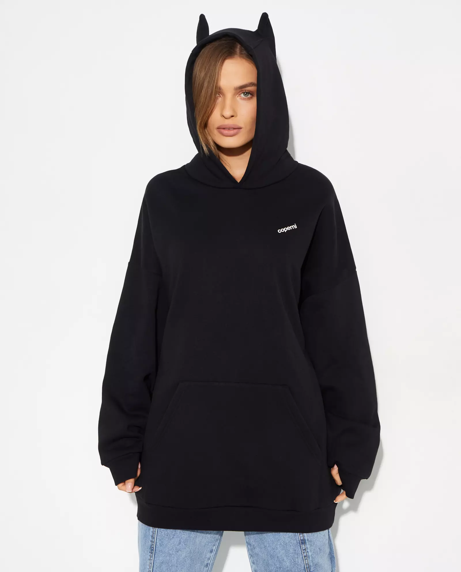 Czarna bluza oversize z kapturem - Image #0