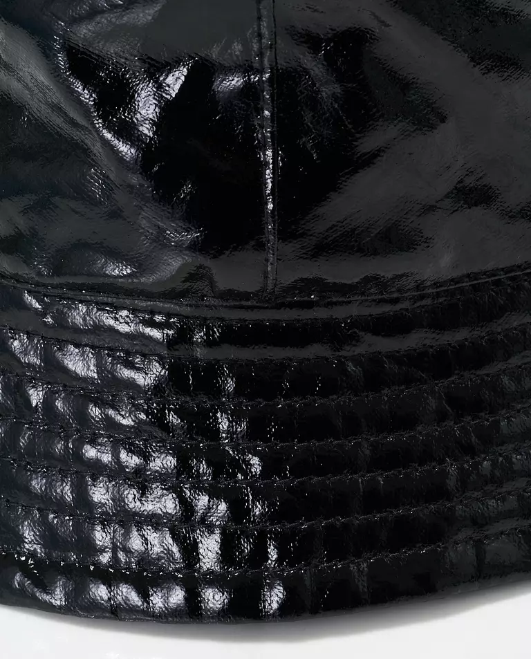 Lakierowany kapelusz typu bucket - Image #4