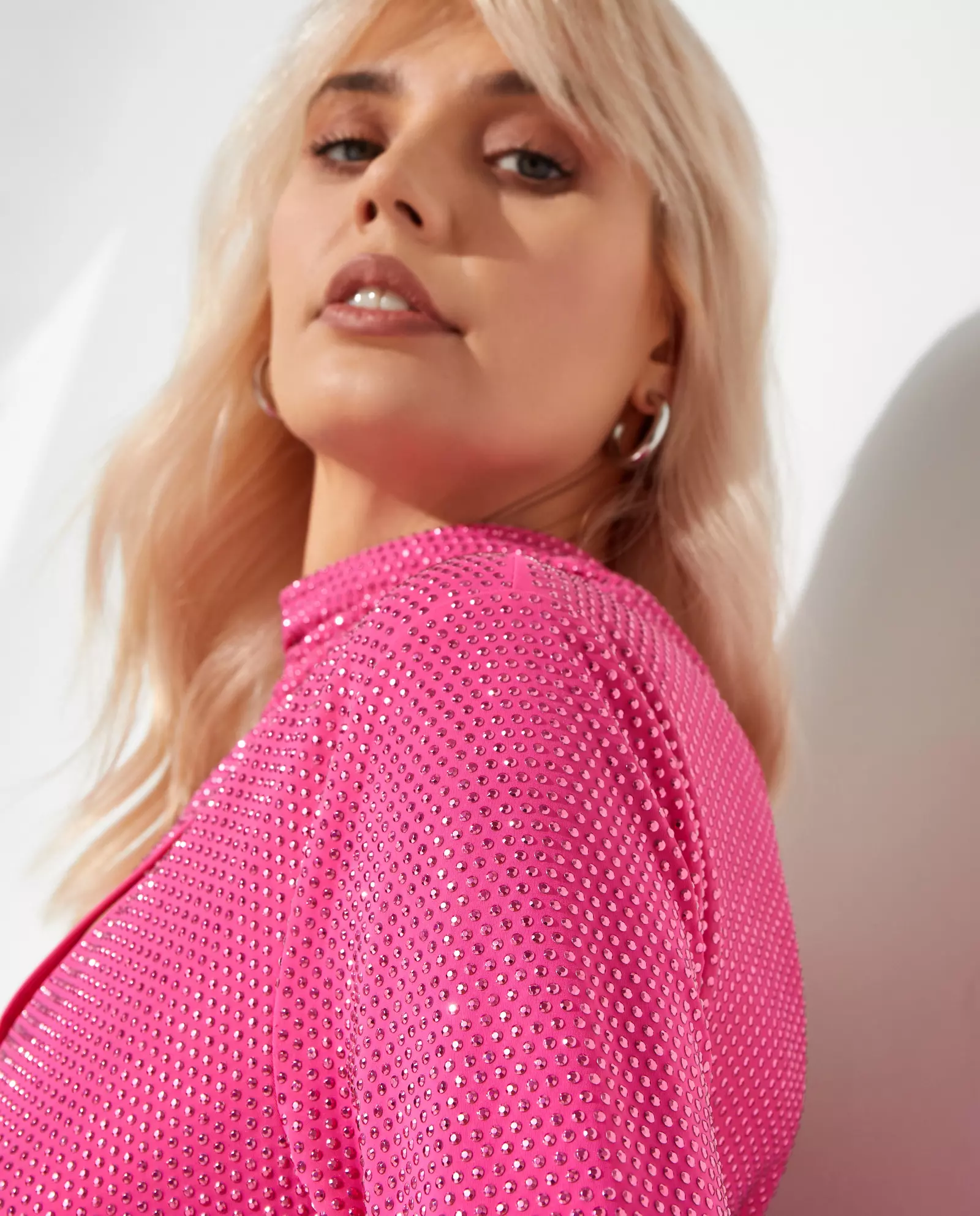 Różowa sukienka mini Nicole - Image #3