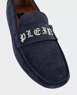 Granatowe zamszowe mokasyny z logo - Image #4