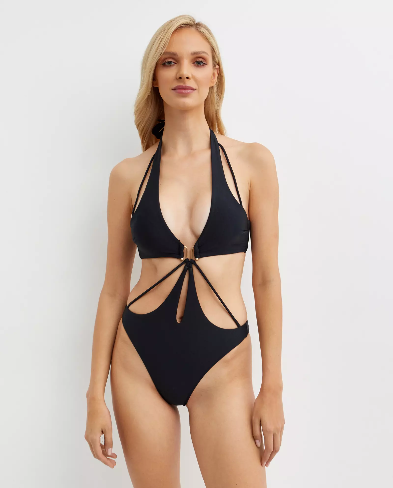 Czarny jednoczęściowy strój kąpielowy - Image #1