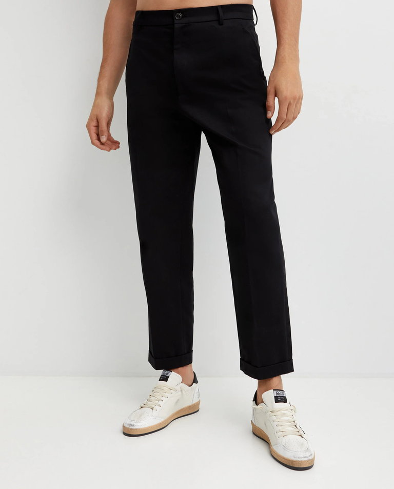 Czarne bawełniane spodnie