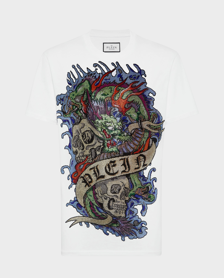 Biały t-shirt z ozdobną aplikacją