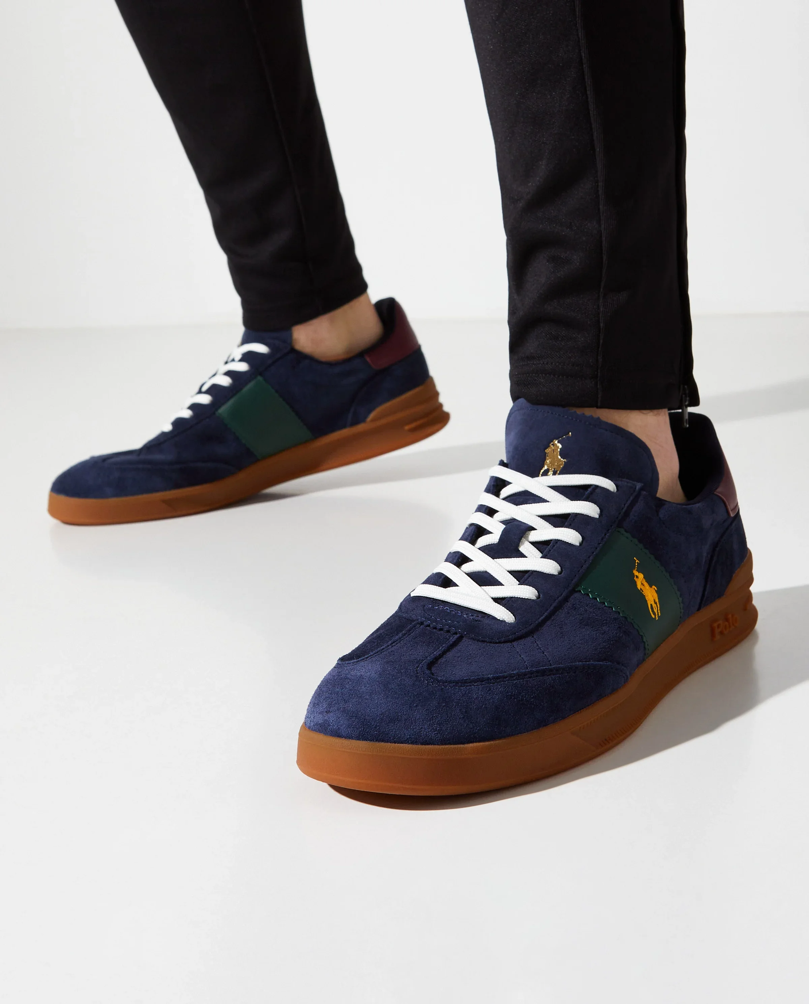 Granatowe sneakersy z logo Heritage Aera - Image #1