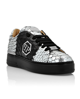 Czarne sneakersy Lo-Top z monogramem - Image #1