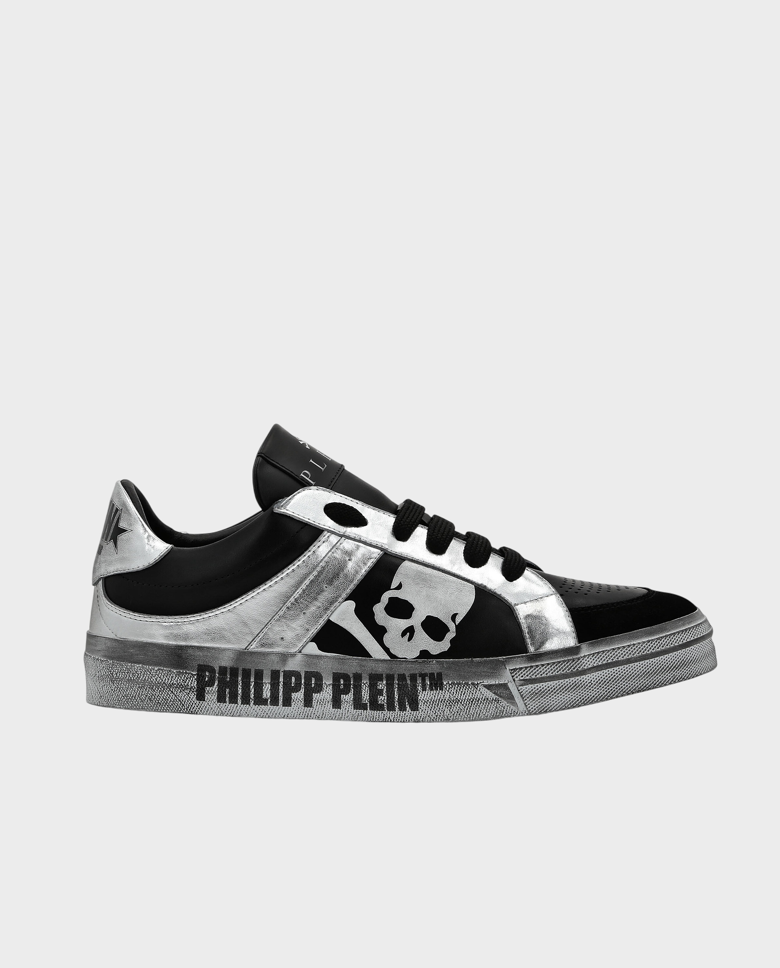 Czarne skórzane sneakersy z monogramem - Image #0