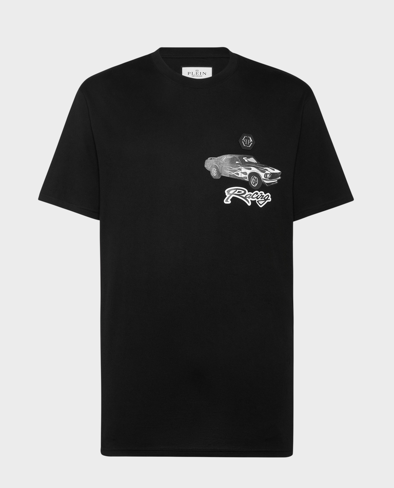 Czarny t-shirt z nadrukiem i okrągłym dekoltem
