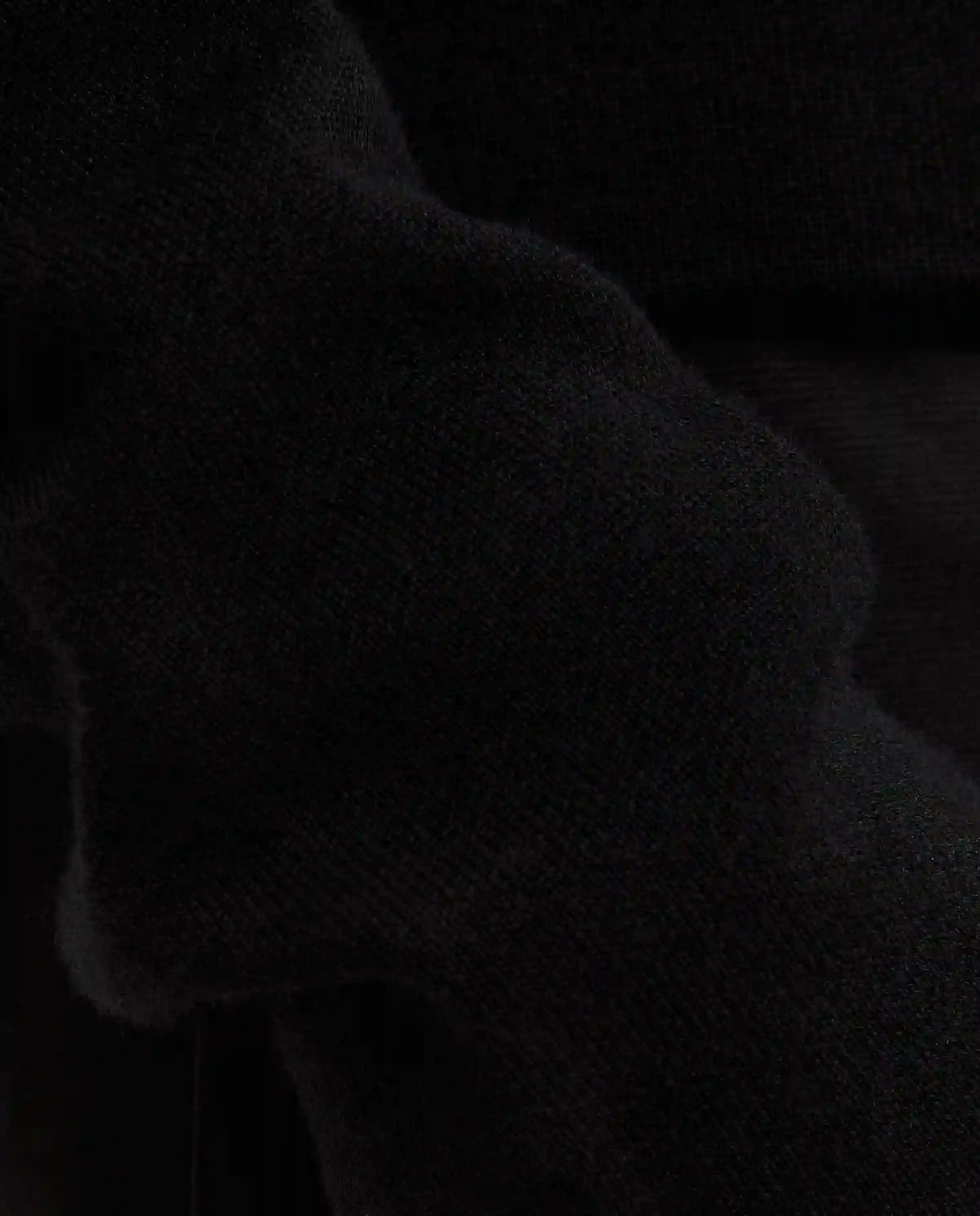 Czarny sweter z golfem May - Image #4