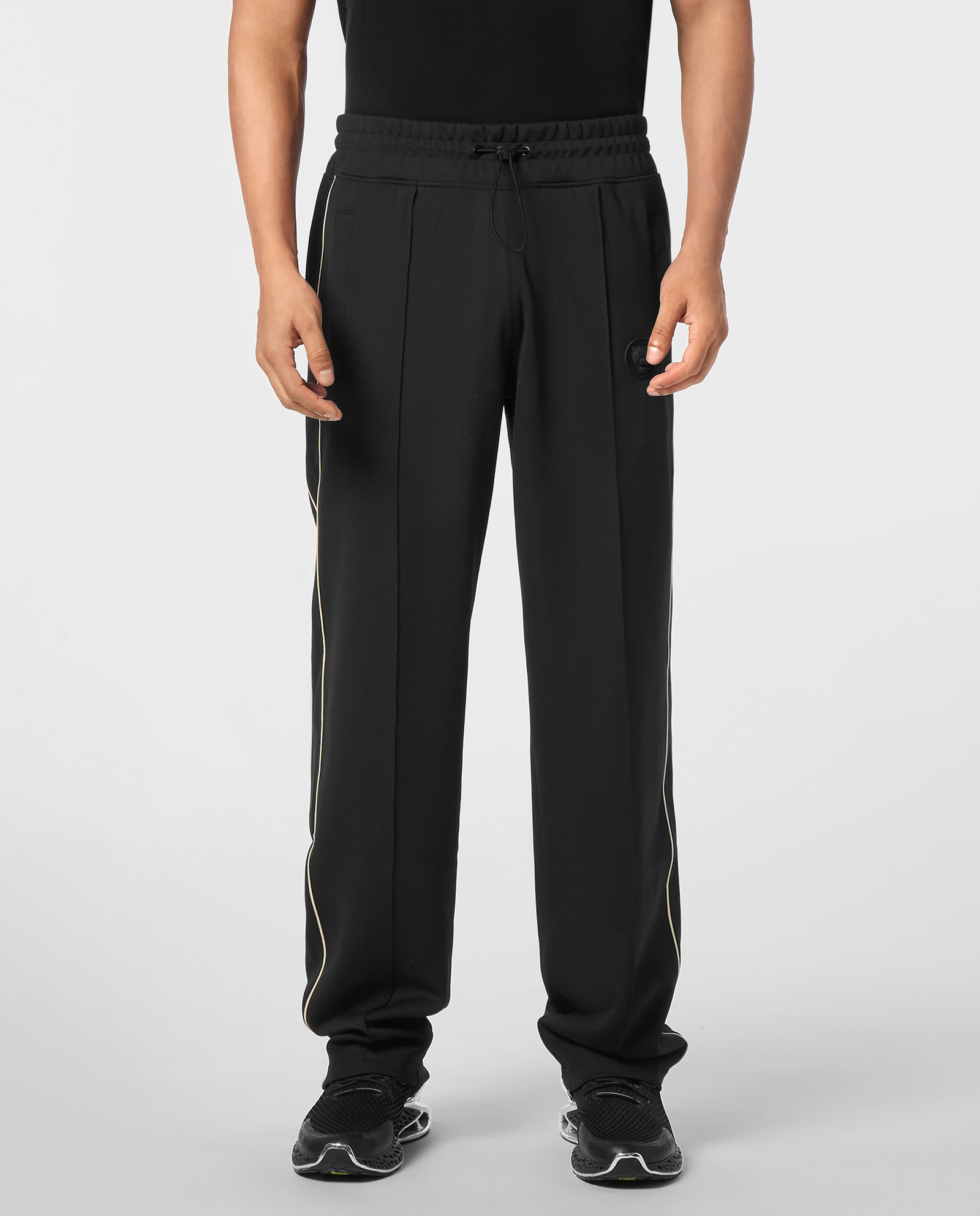 Czarne spodnie dresowe Loose Fit - Image #0