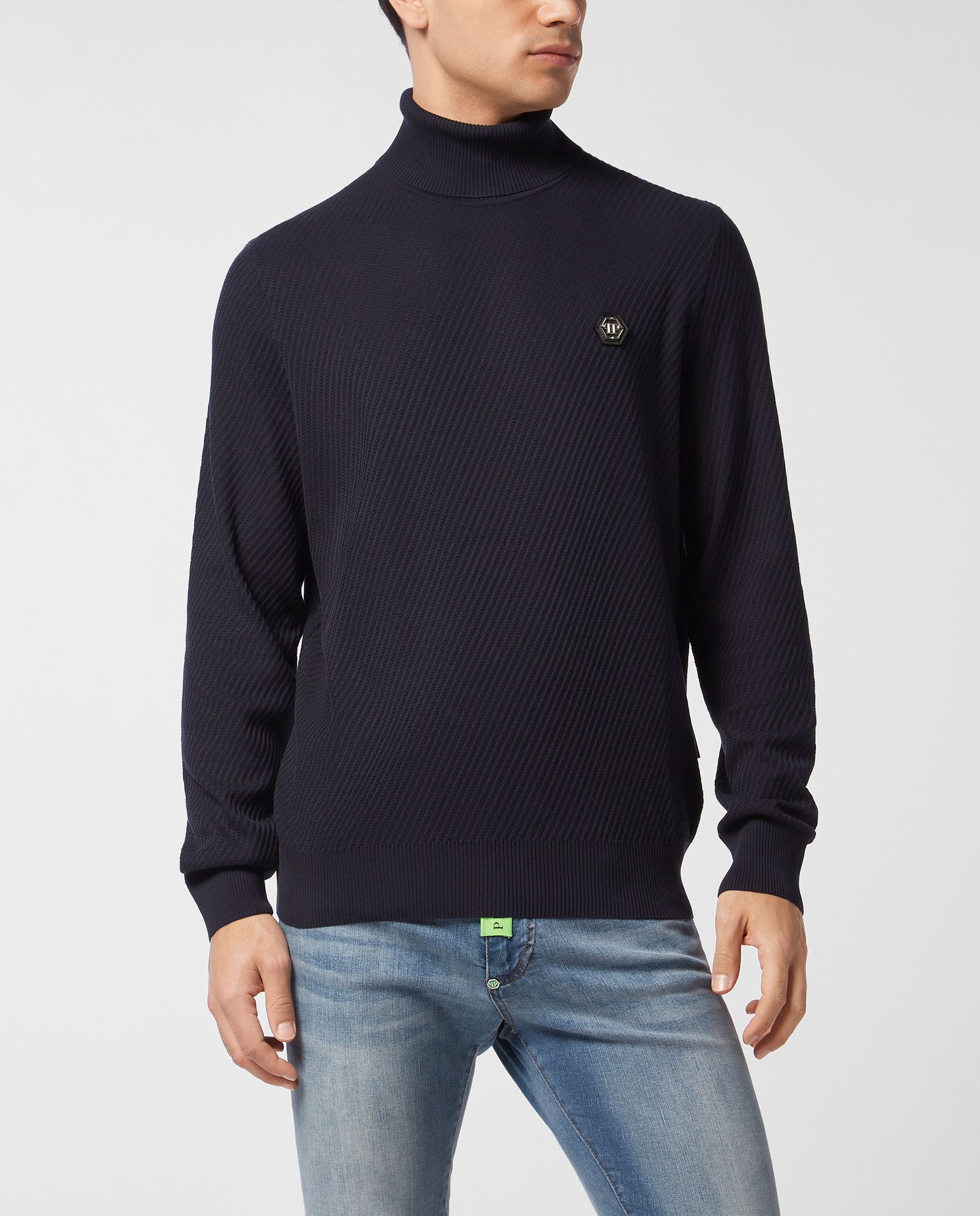 Granatowy sweter z golfem - Image #0
