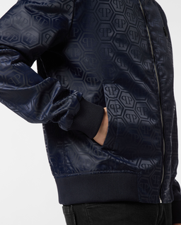 Granatowa kurtka bomber z monogramem - Image #4
