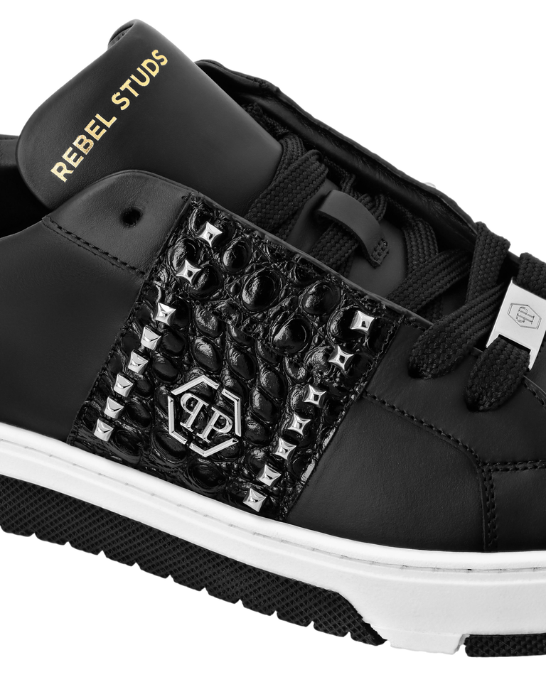 Sneakersy Low Top Rebel Studs - Image #2