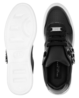 Czarne sneakersy Low Top Skull - Image #3