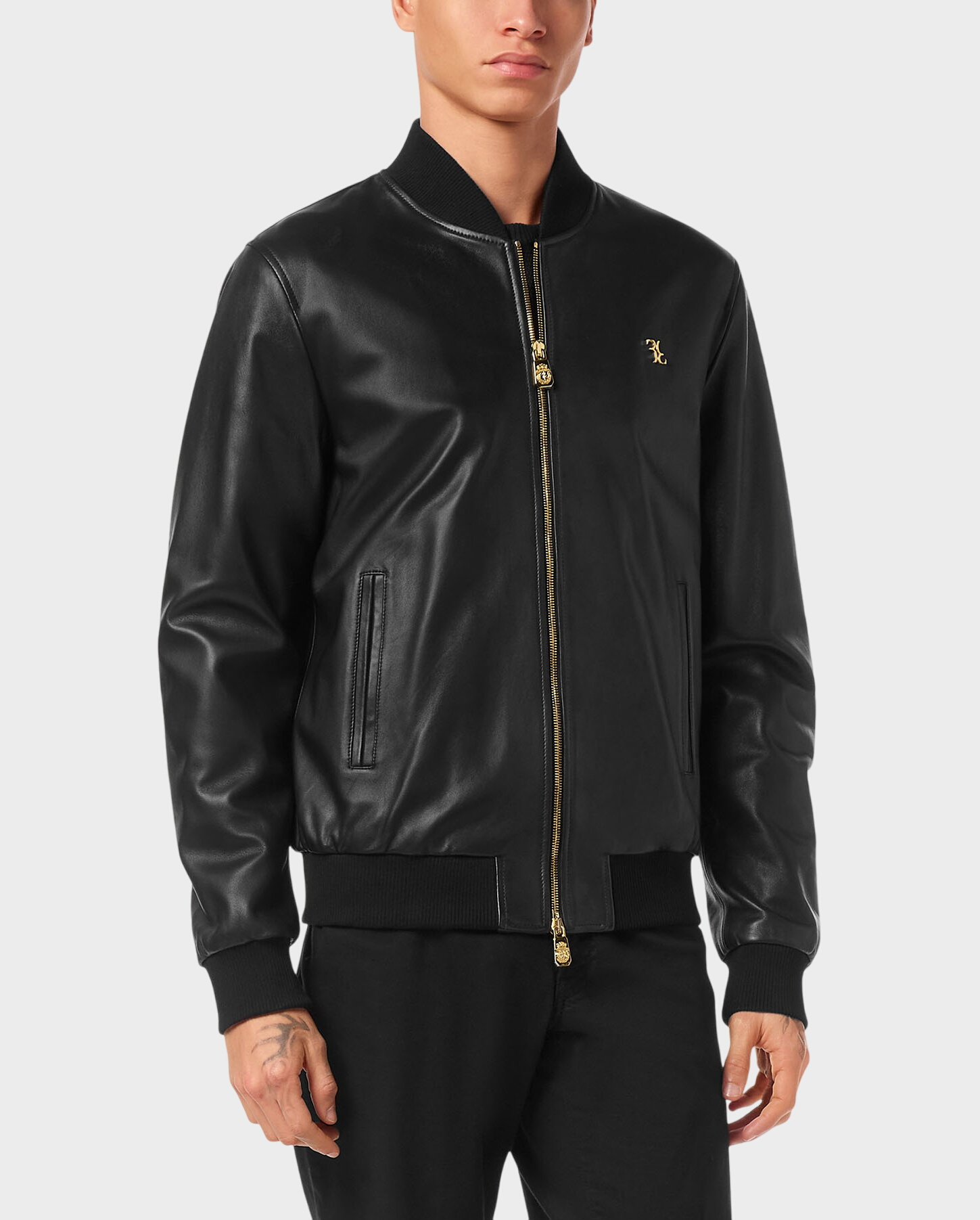 Czarna skórzana kurtka bomber - Image #0