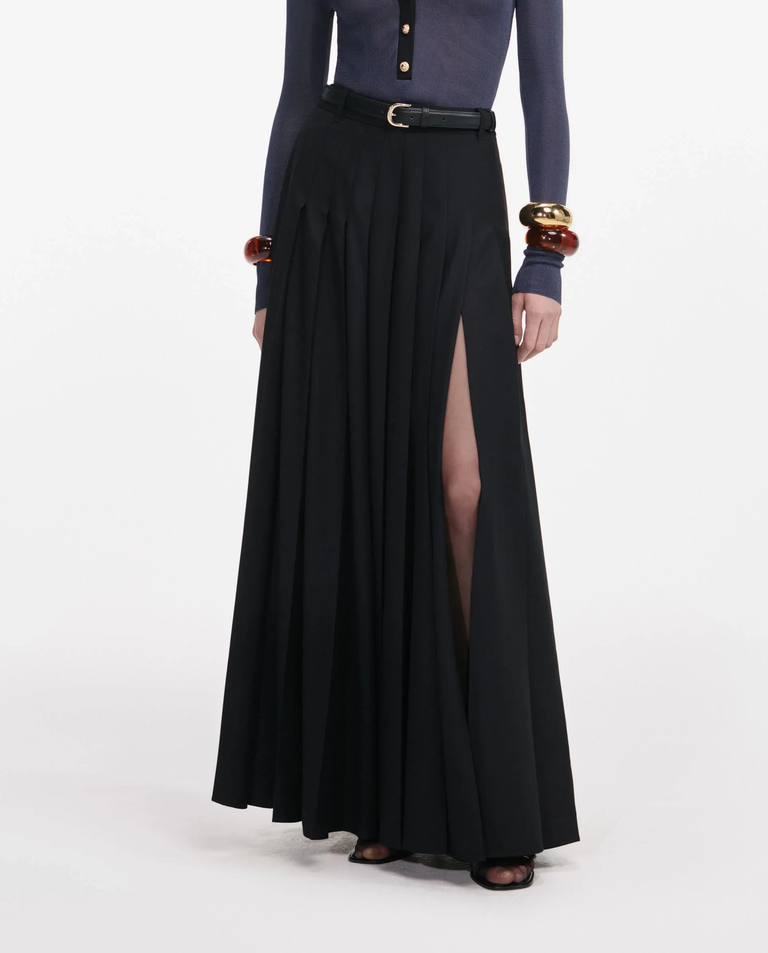 Czarna plisowana spódnica maxi - Image #0