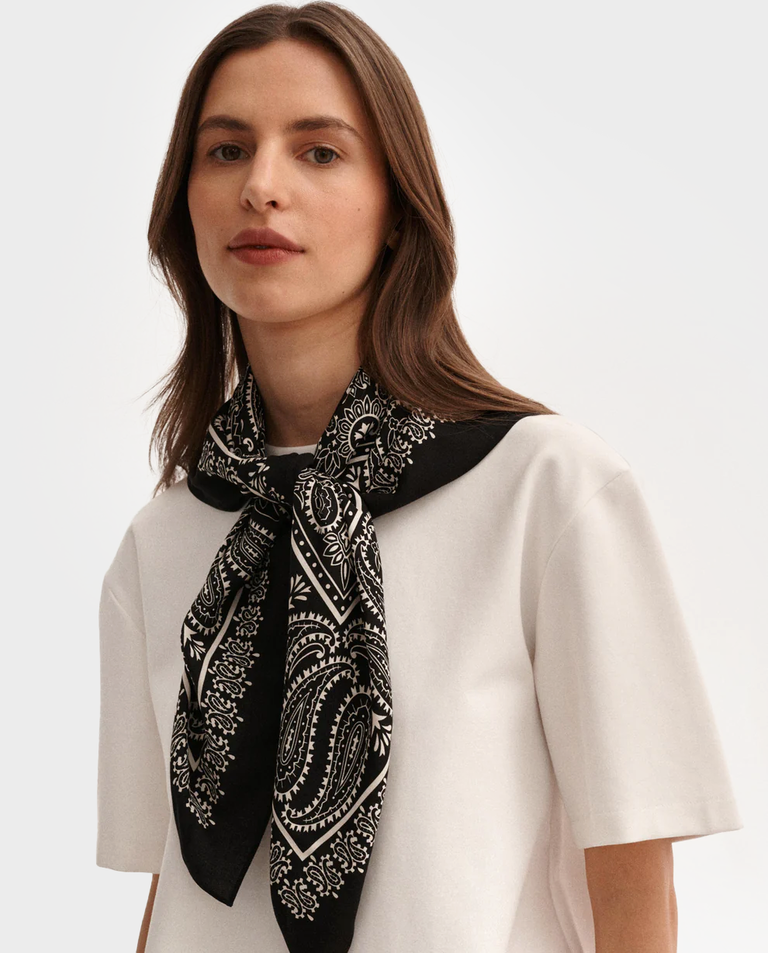 Czarna bandana z printem - Image #1