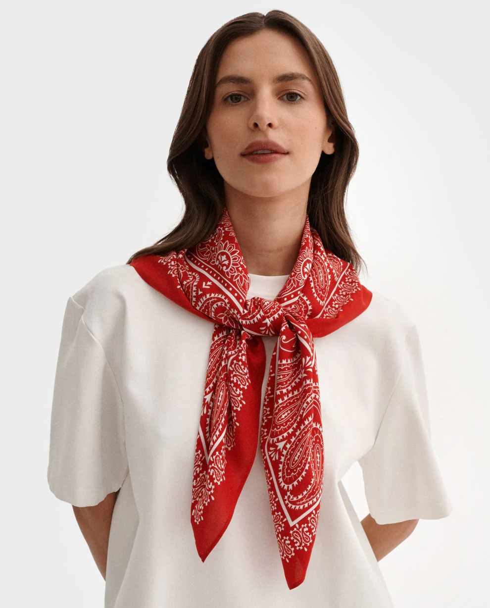 Czerwona bandana z pirntem - Image #0