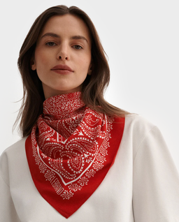 Czerwona bandana z pirntem - Image #1