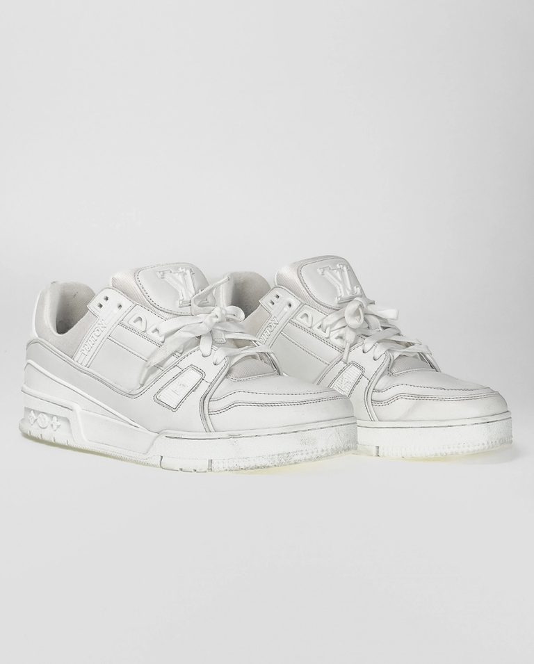 Białe sneakersy - Image #1
