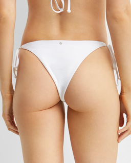 Biały dół od bikini z kwiatem - Image #2