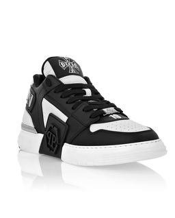 Czarno-białe sneakersy Low Top Phantom Kicks - Image #1