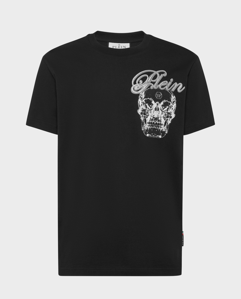 Czarny t-shirt z naszywką