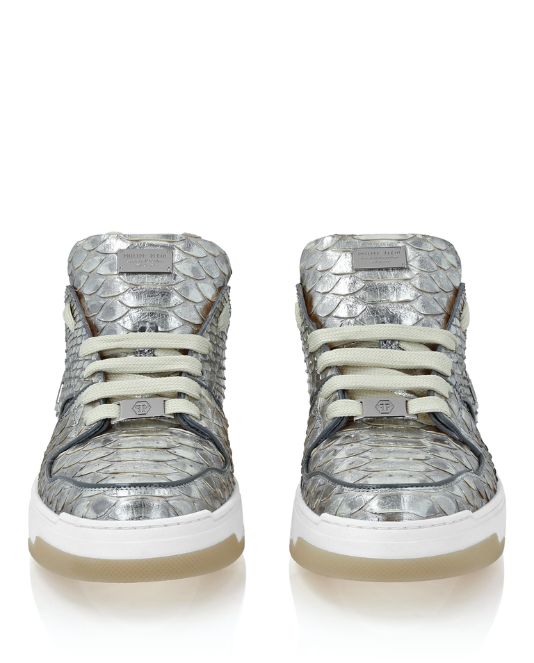 Srebrne skórzane sneakersy - Image #2