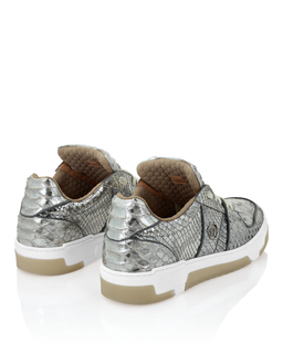 Srebrne skórzane sneakersy - Image #5