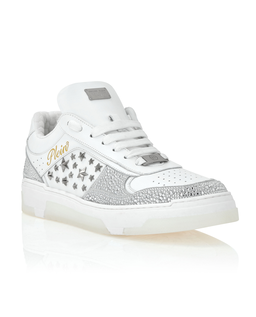 Biało-srebrne skórzane sneakersy - Image #1